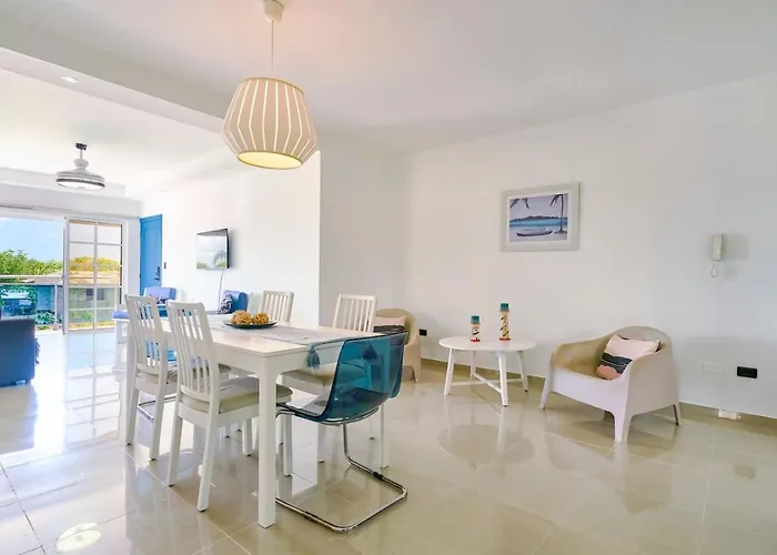 Beachside Getaway 3Br Pool 5Min Walk To Beach Wi-Fi